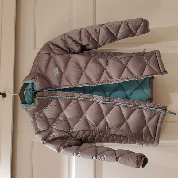 The North Face Coat - Picture 2 of 8